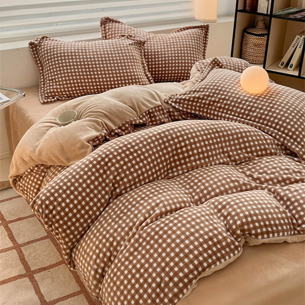 Anti-Static Cosy Plaid Milk Velvet Bed Sheet Set - Image 12