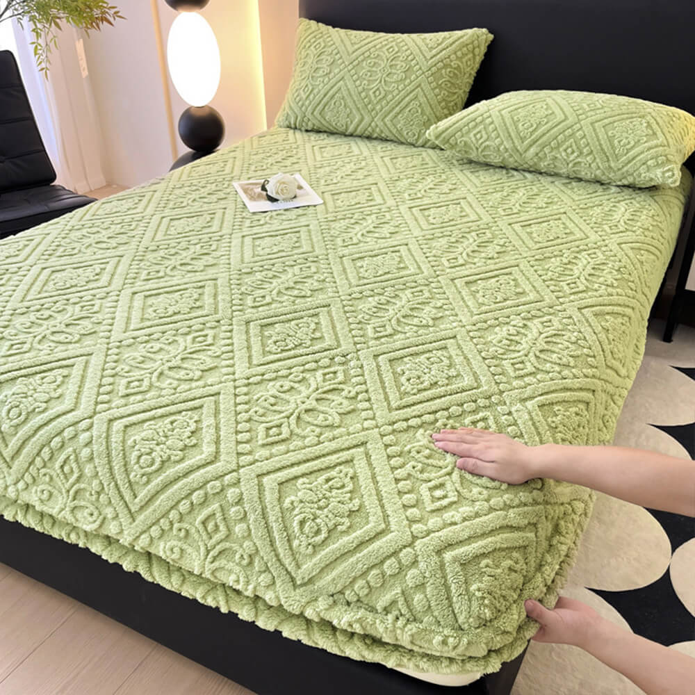 Baroque Style Embossed Warm Milk Velvet Fitted Sheet Mattress Cover - Image 12