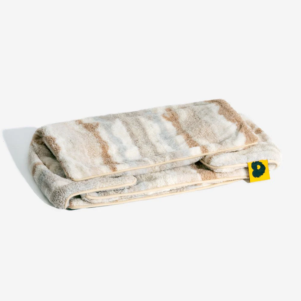 Bed Cover - Trendy Striped Faux Lambswool Double Layer Dog & Cat Sofa Bed - Image 5