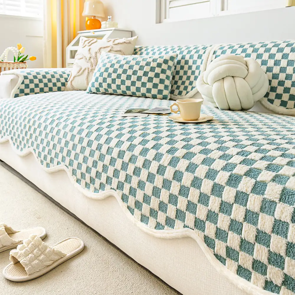 Classic Checkerboard Plush Comfortable Scratch-Resistant Non-Slip Couch Cover - Image 4