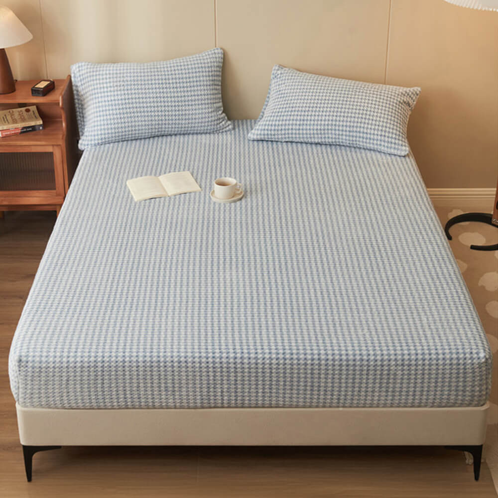 Classic Pineapple Grid Velvet Warm Fitted Sheet Mattress Cover - Image 22