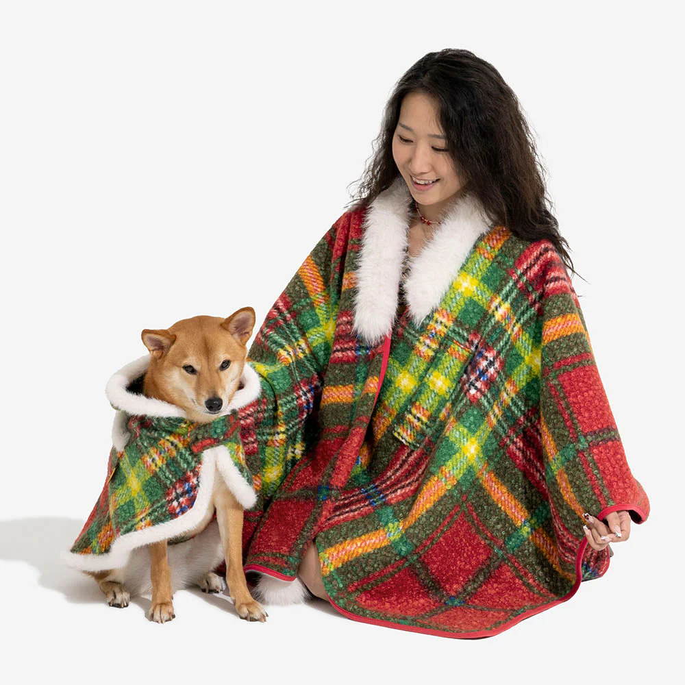 Classic Plaid Warmth Human & Dog Poncho - Festive Companions - Image 5