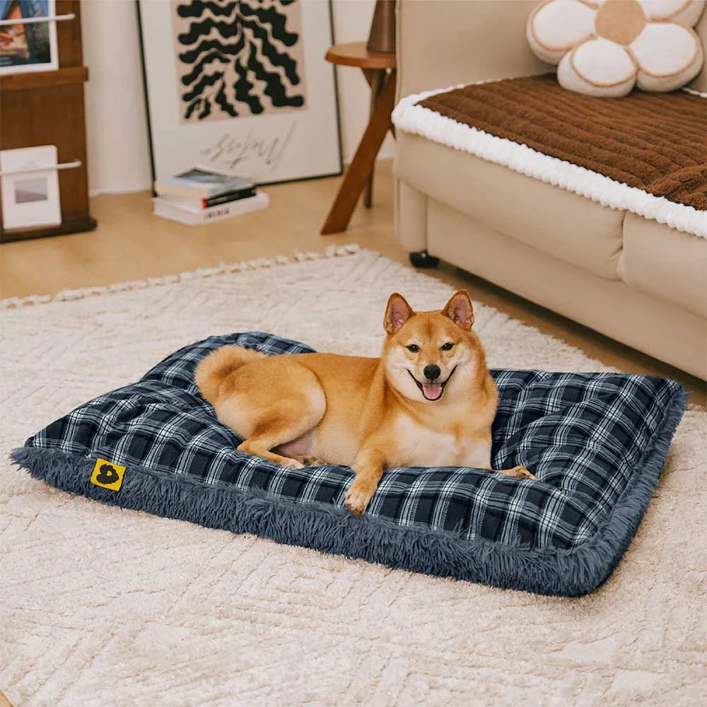 Classical Plaid Dual-Sided Removable Plush Calming Dog Mat - Image 12