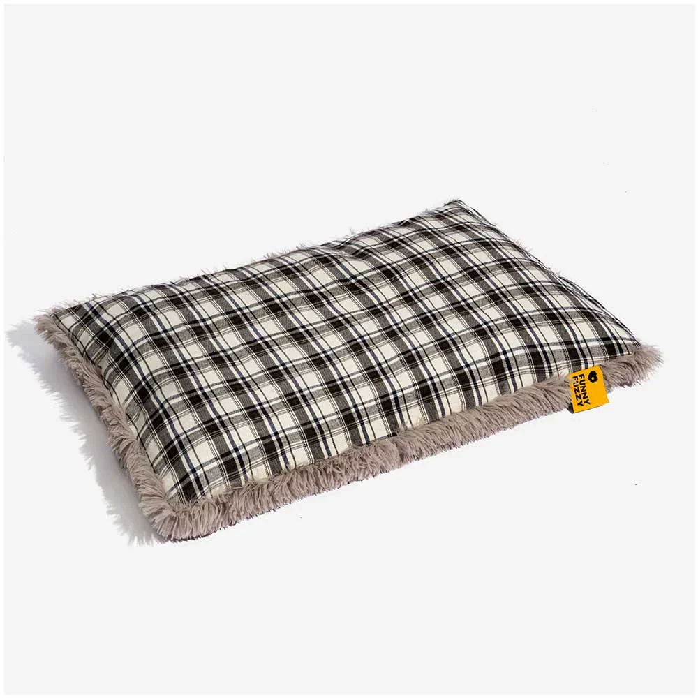 Classical Plaid Dual-Sided Removable Plush Calming Dog Mat - Image 14