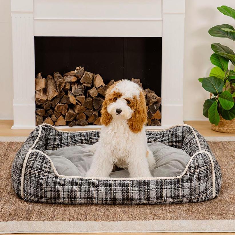 Classical Retro Plaid Removable Bolster Calming Dog Bed - Nostalgic Retreat - Image 3