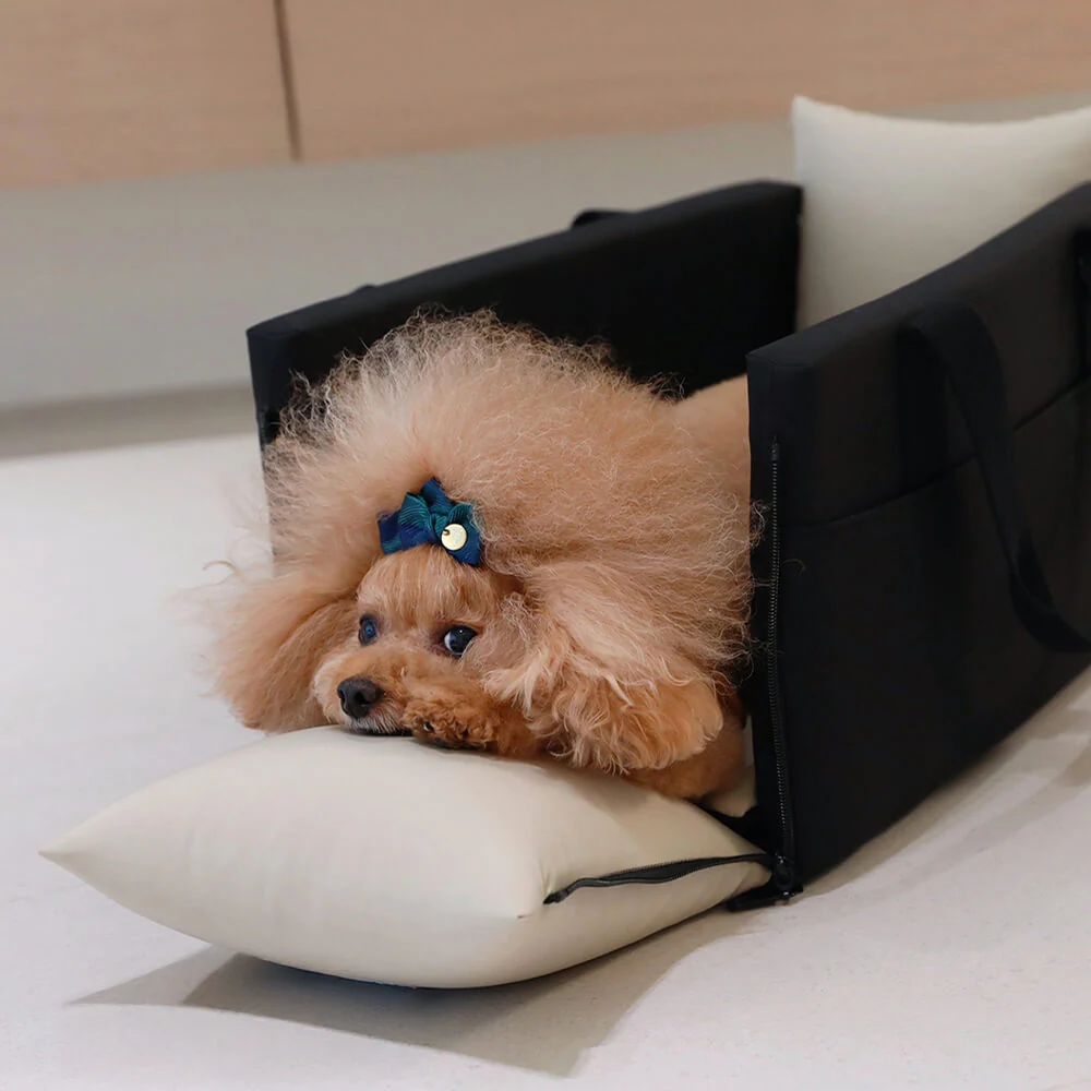 Colour-block Soft Waterproof Portable Car Console Pet Travel Carrier - Image 4