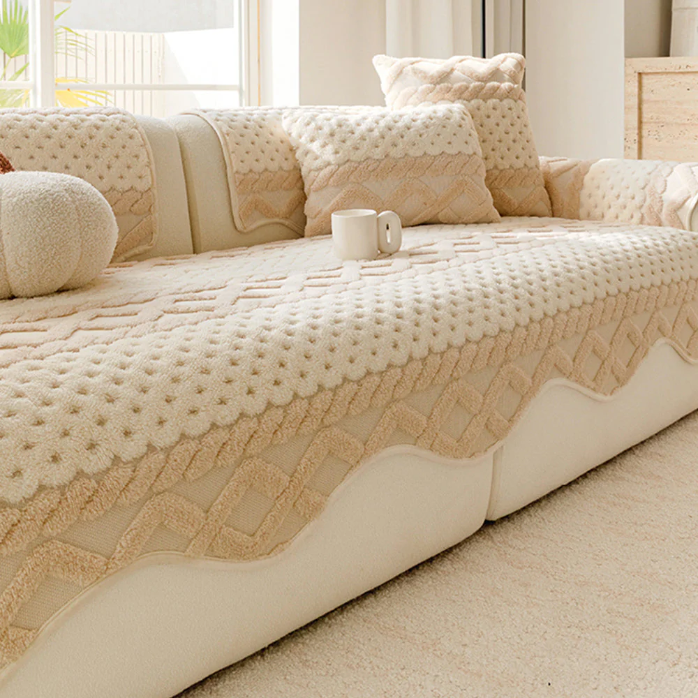 Cookie Comfortable Plush Skin-Friendly Non-Slip Couch Cover - Image 15