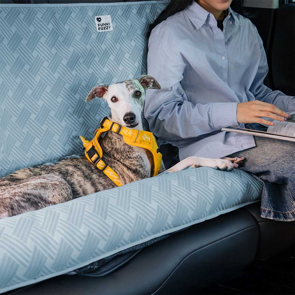Cooling Travel Bolster Safety Back Seat Large Dog Car Seat Bed - Chill Rover - Image 13