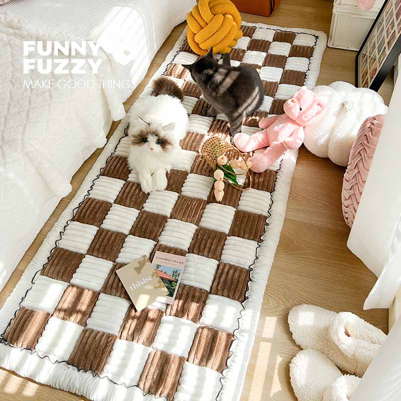 Cream-coloured Large Plaid Square Pet Carpet Bed Couch Cover - Image 14