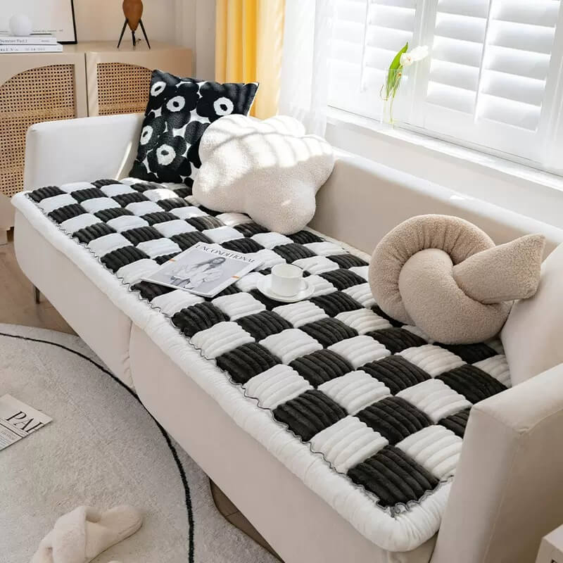 Cream-coloured Large Plaid Square Pet Carpet Bed Couch Cover - Image 4