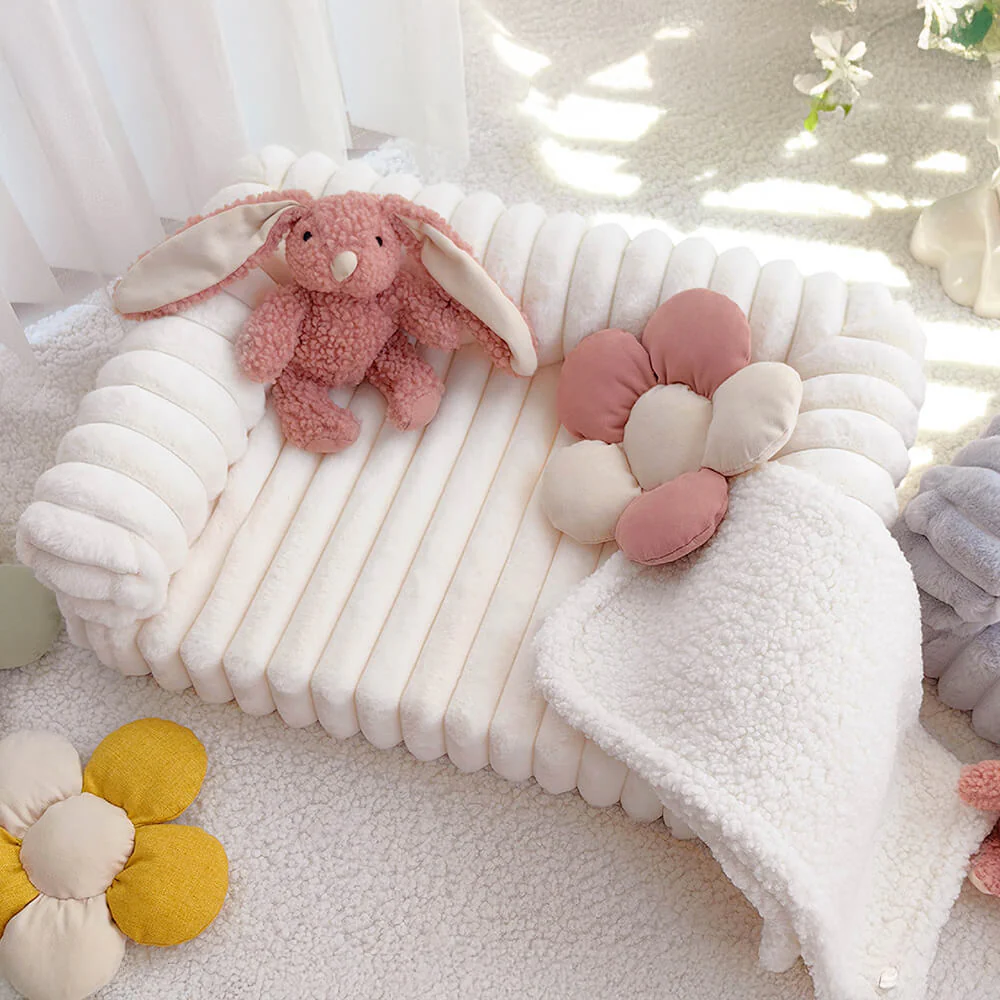 Cream Fluffy Comfort Orthopaedic Dog and Cat Sofa Bed - Image 6