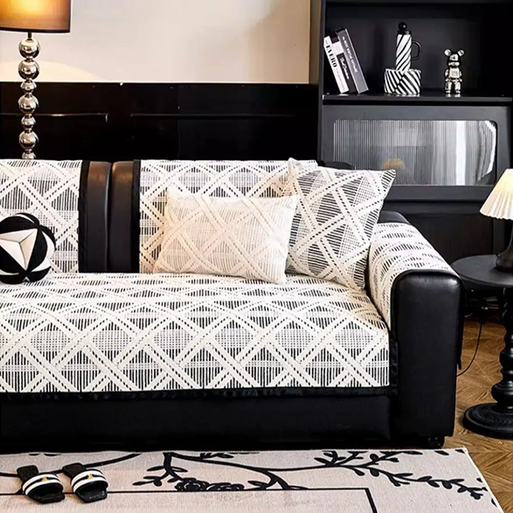 Creative Plaid Pattern Anti-Cat Scratch And Non-Slip Couch Cover - Suitable For All Seasons - Image 9