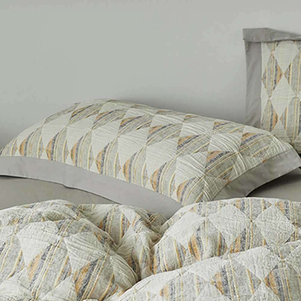Diamond Jacquard Double-Layer Crinkled Cotton Bed Sheet Set - Image 3