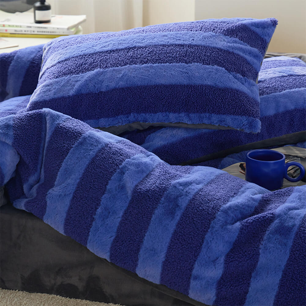 Dual-Sided Cosy Striped Bed Sheet Set - Image 6