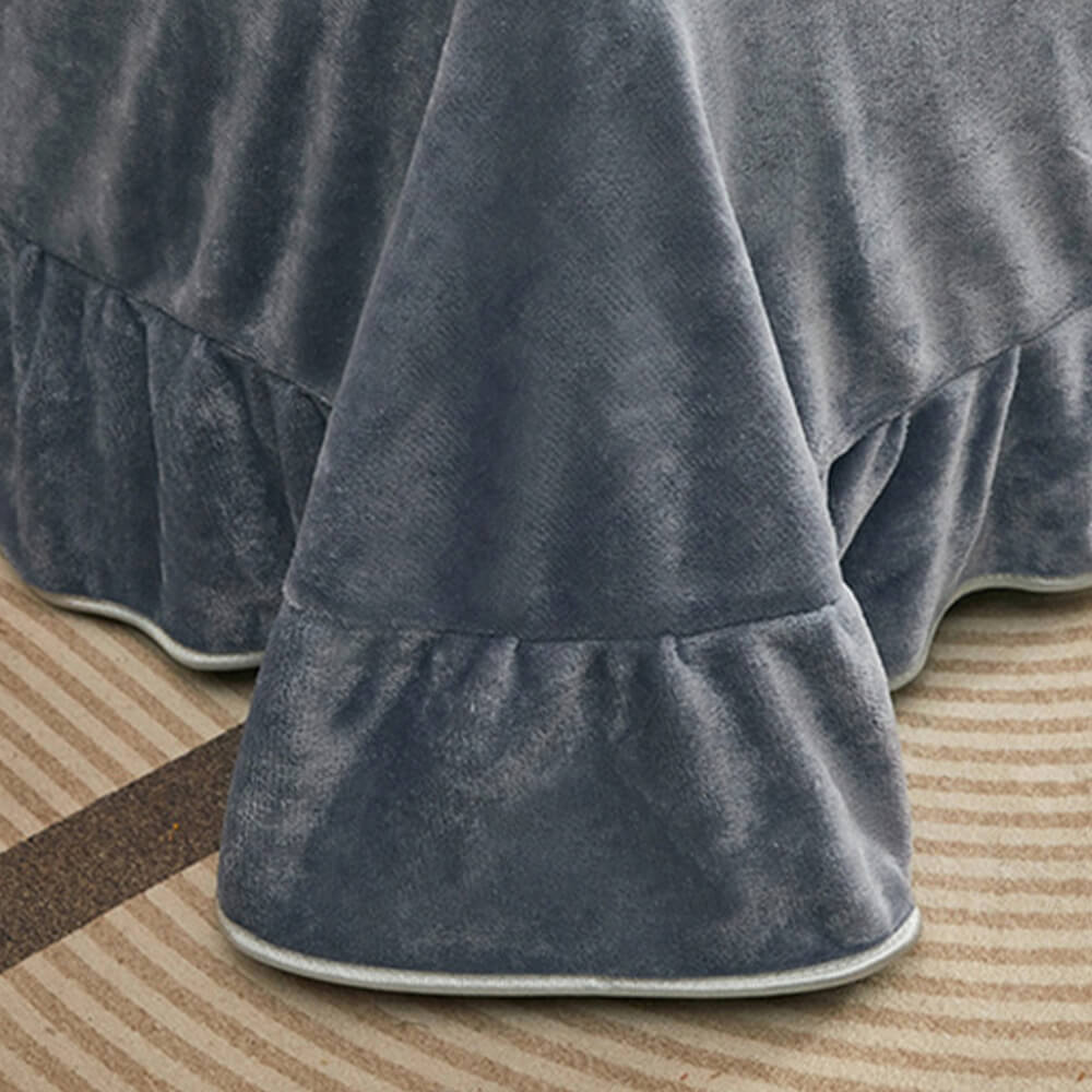 Elegant Botanical Pattern Milk Velvet Bed Sheet Set - Image 15