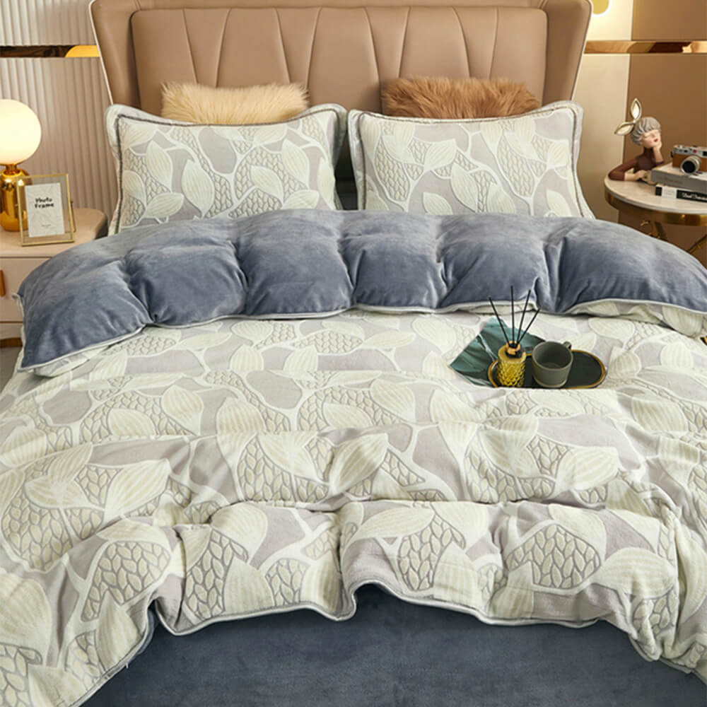 Elegant Botanical Pattern Milk Velvet Bed Sheet Set - Image 8