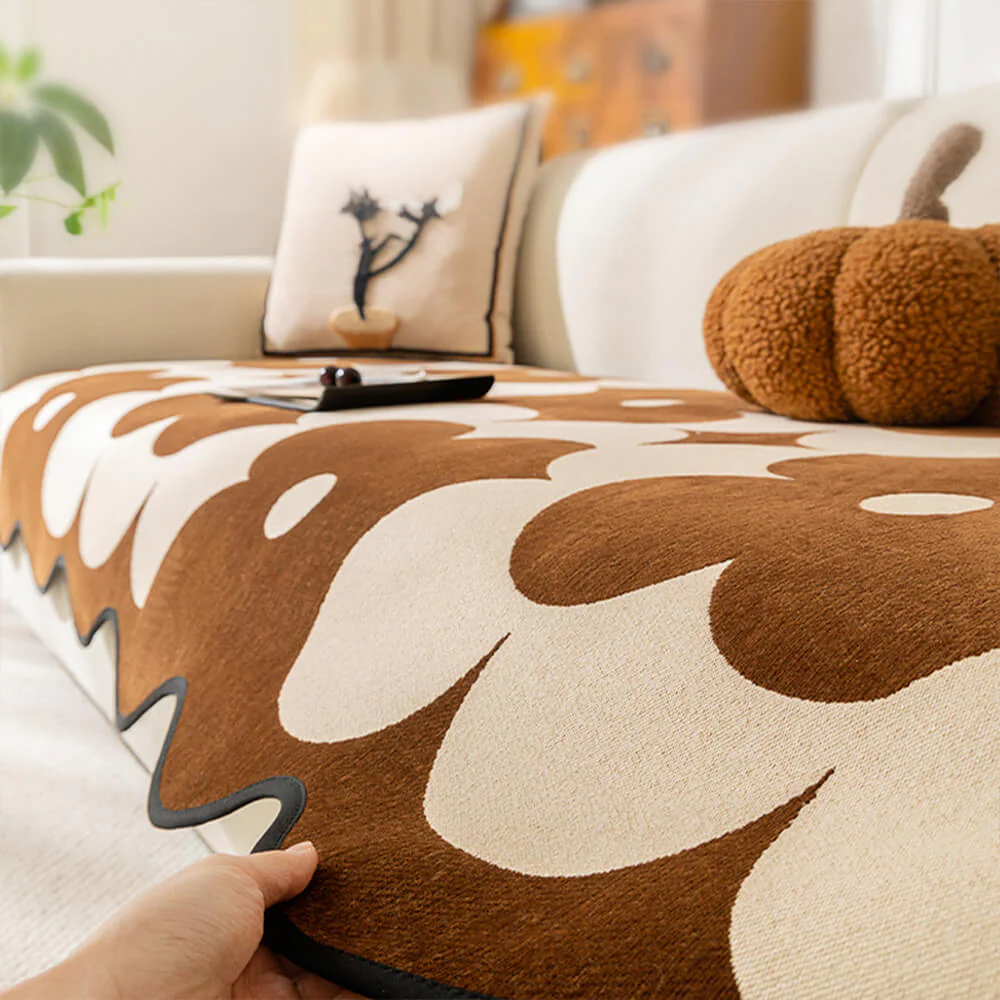 Elegant Floral Chenille Couch Cover with Wavy Border - Image 4