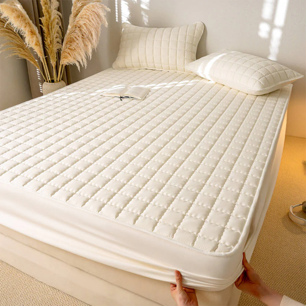 Elegant Square Breathable Waterproof Antibacterial Fitted Sheet Mattress Cover - Image 4