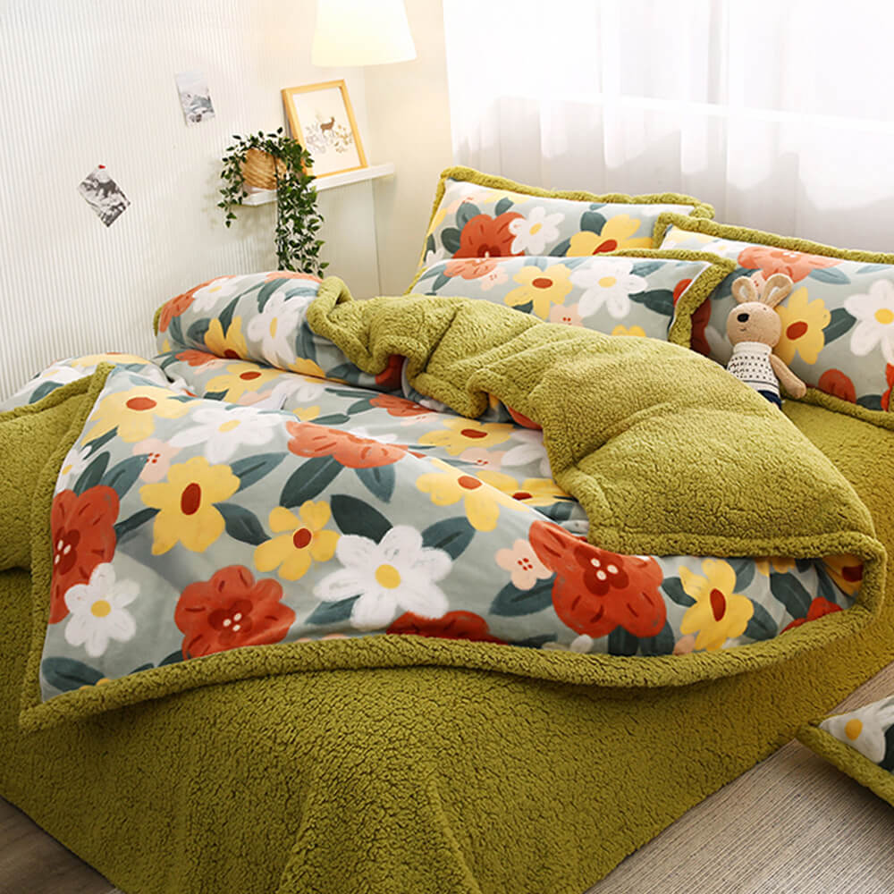 Floral Print Milk Velvet & Sherpa Double-Sided Bed Sheet Set - Image 6