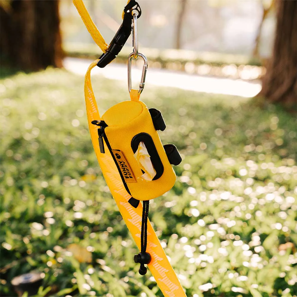 FUNNYFUZZY Waterproof Lead Attachable Poop Bag Dispenser - Flexi Walker - Image 3