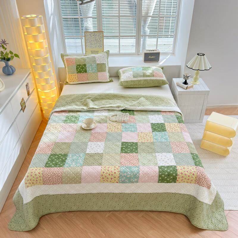 Garden Chic Luxury Reversible Flat Sheet Set - Image 2