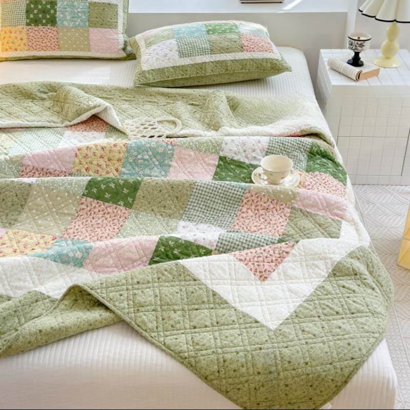 Garden Chic Luxury Reversible Flat Sheet Set - Image 3