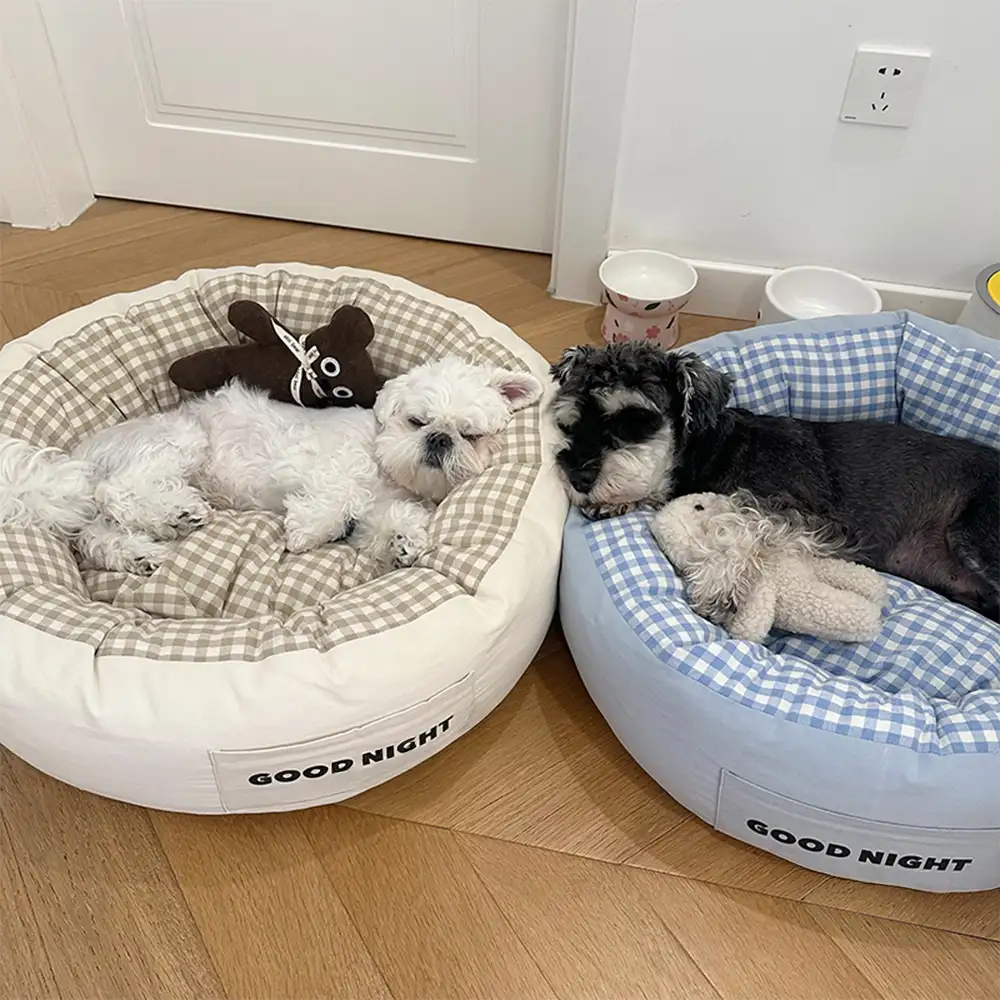 Goodnight Deep Sleep All-around Calming Dog Bed with Bear Toy - Image 2