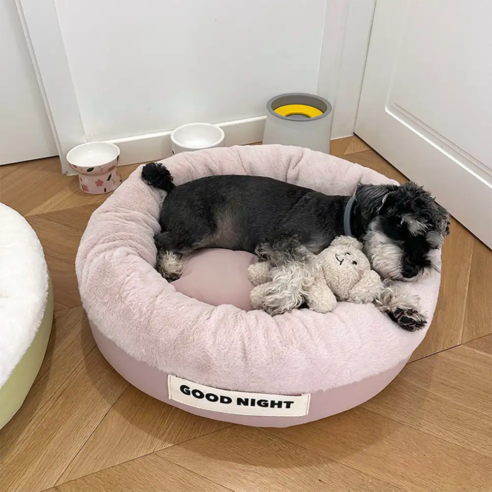 Goodnight Deep Sleep All-around Calming Dog Bed with Bear Toy - Image 4