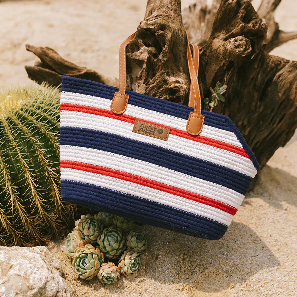 Handmade Lightweight Cotton Woven Beach Bag Pet Carrier- Summer Vacation - Image 24