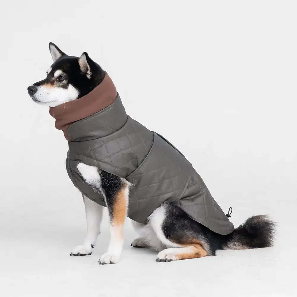 High-Neck Quilted Dog Vest – Warm Fashion Winter Coat - Image 3