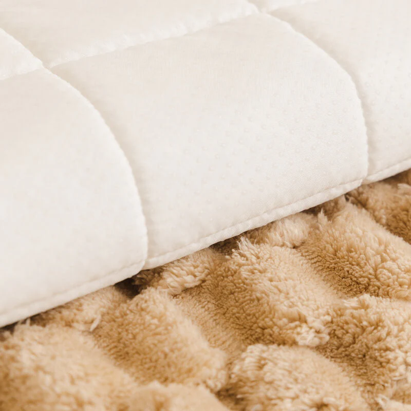 Honeycomb Plush Thickened Soft Sofa Decoration Pet Mat Couch Cover - Image 8
