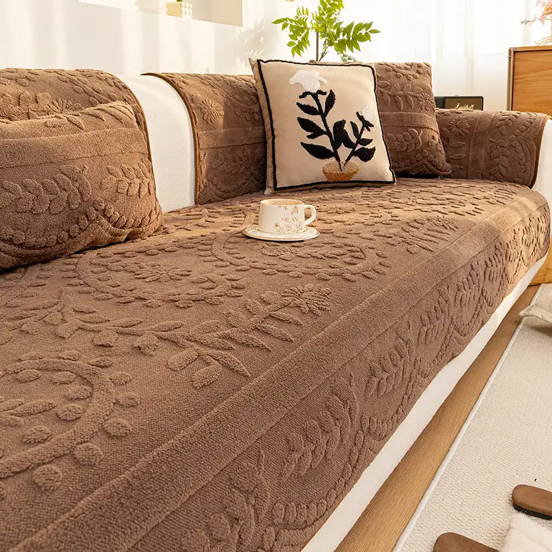 Jacquard Plush Comfortable Scratch-Resistant Non-Slip Couch Cover - Image 13