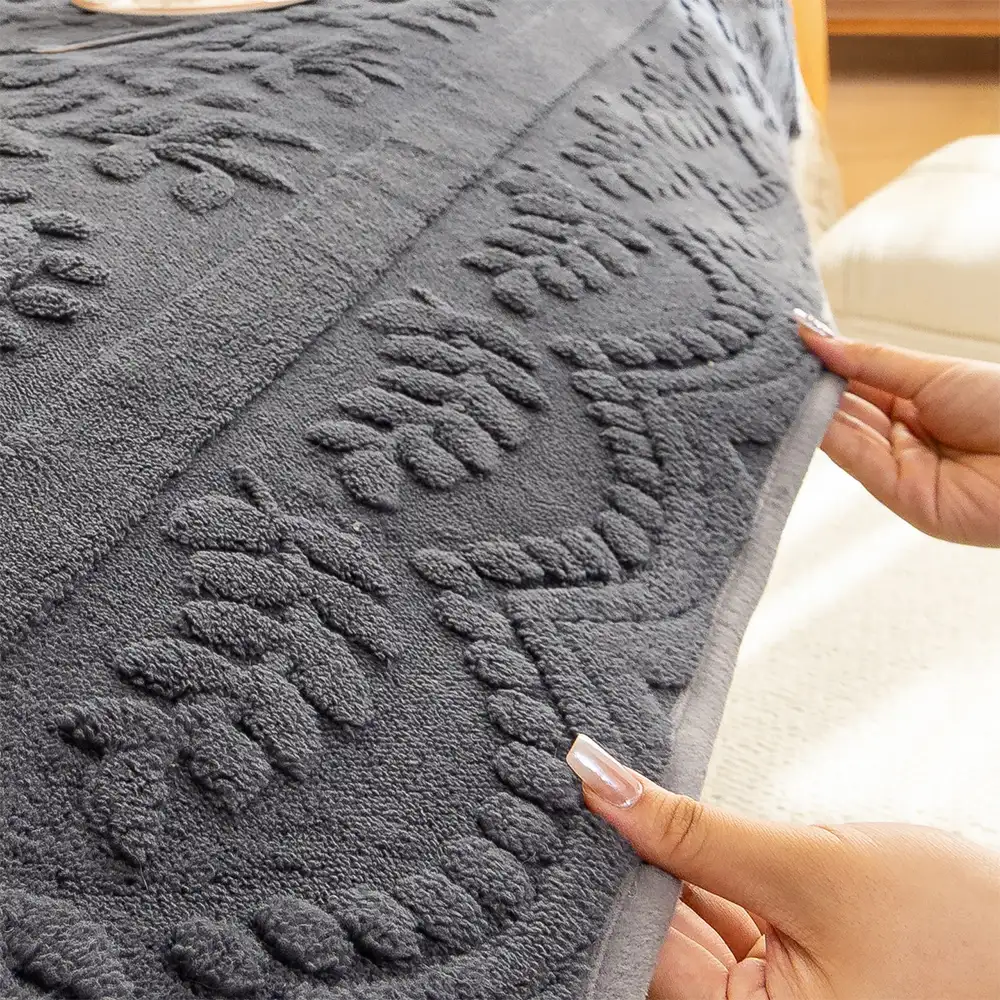 Jacquard Plush Comfortable Scratch-Resistant Non-Slip Couch Cover - Image 6