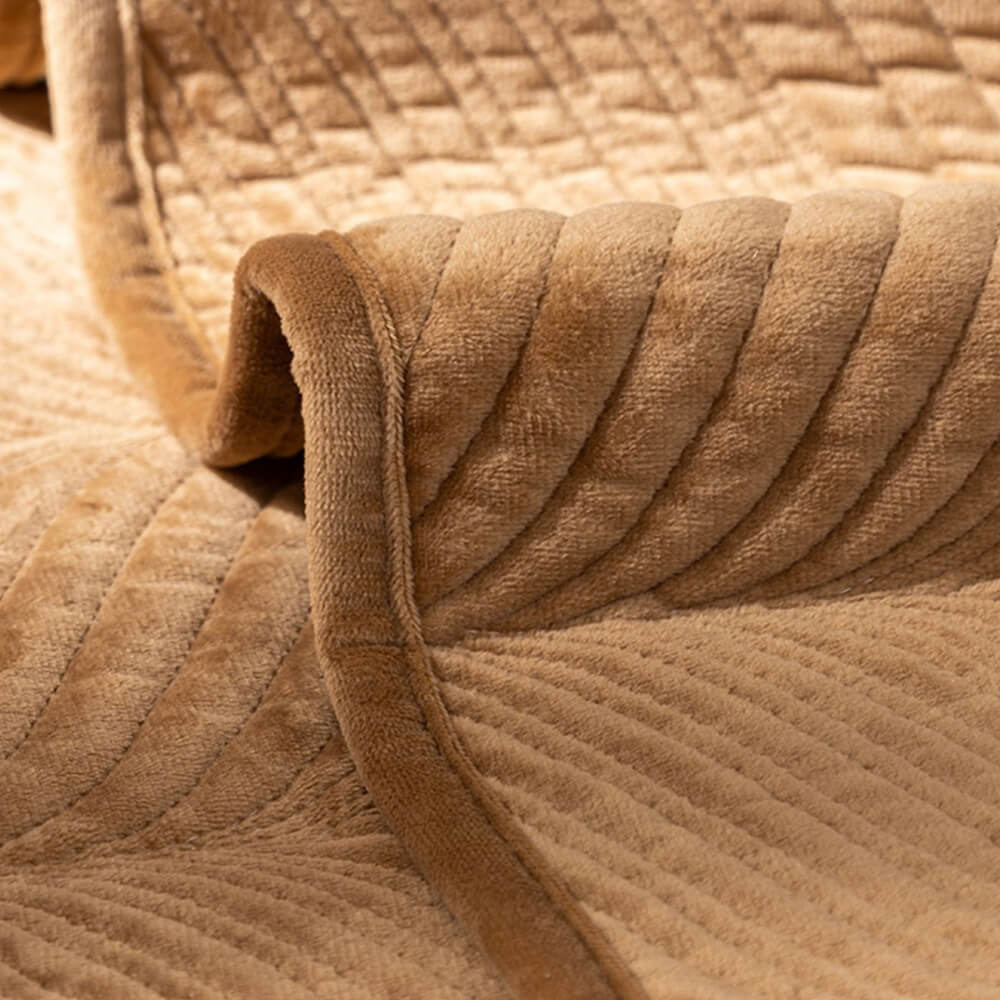 Leaf Patterned Plush Warm Non-Slip Couch Cover - Image 12