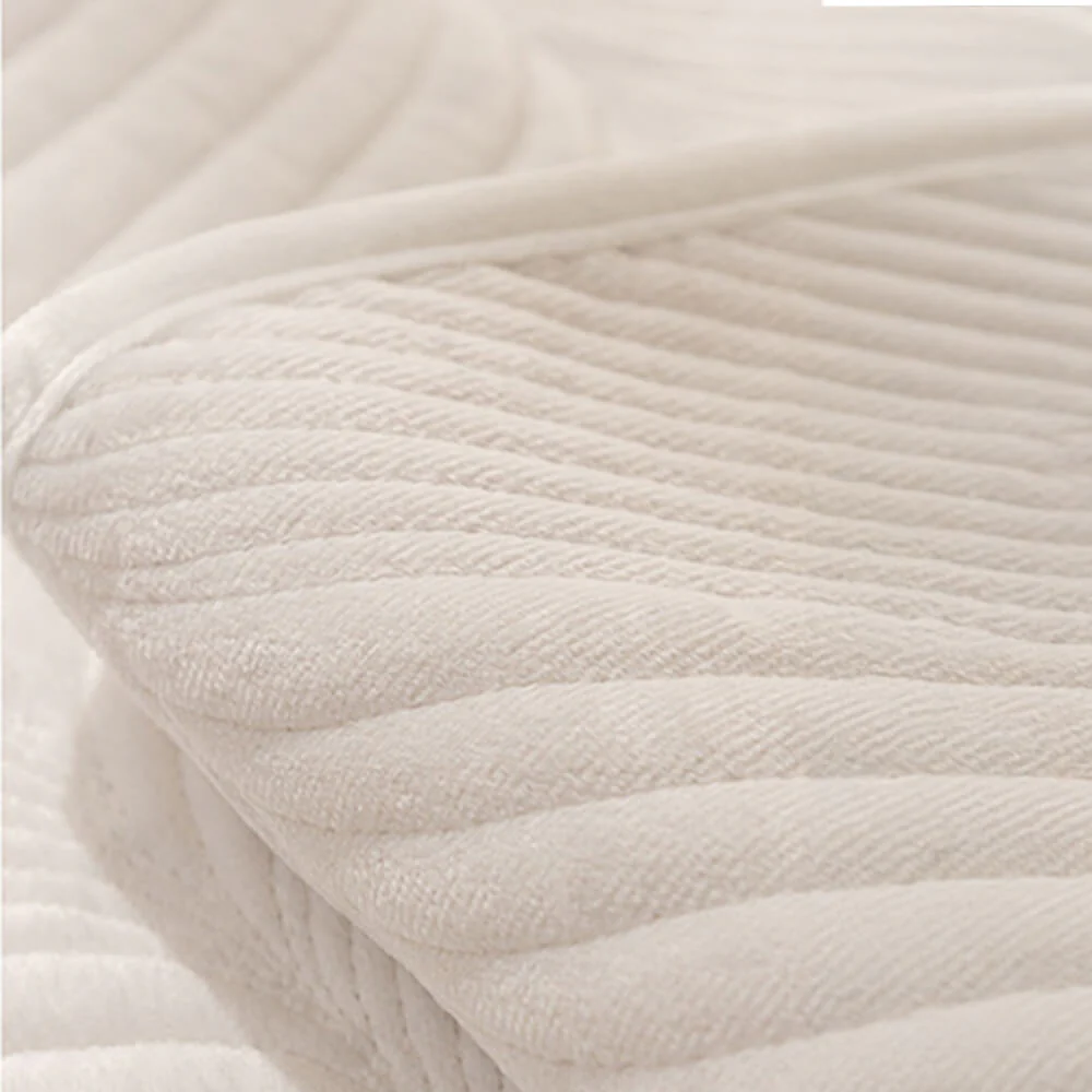 Leaf Patterned Plush Warm Non-Slip Couch Cover - Image 13