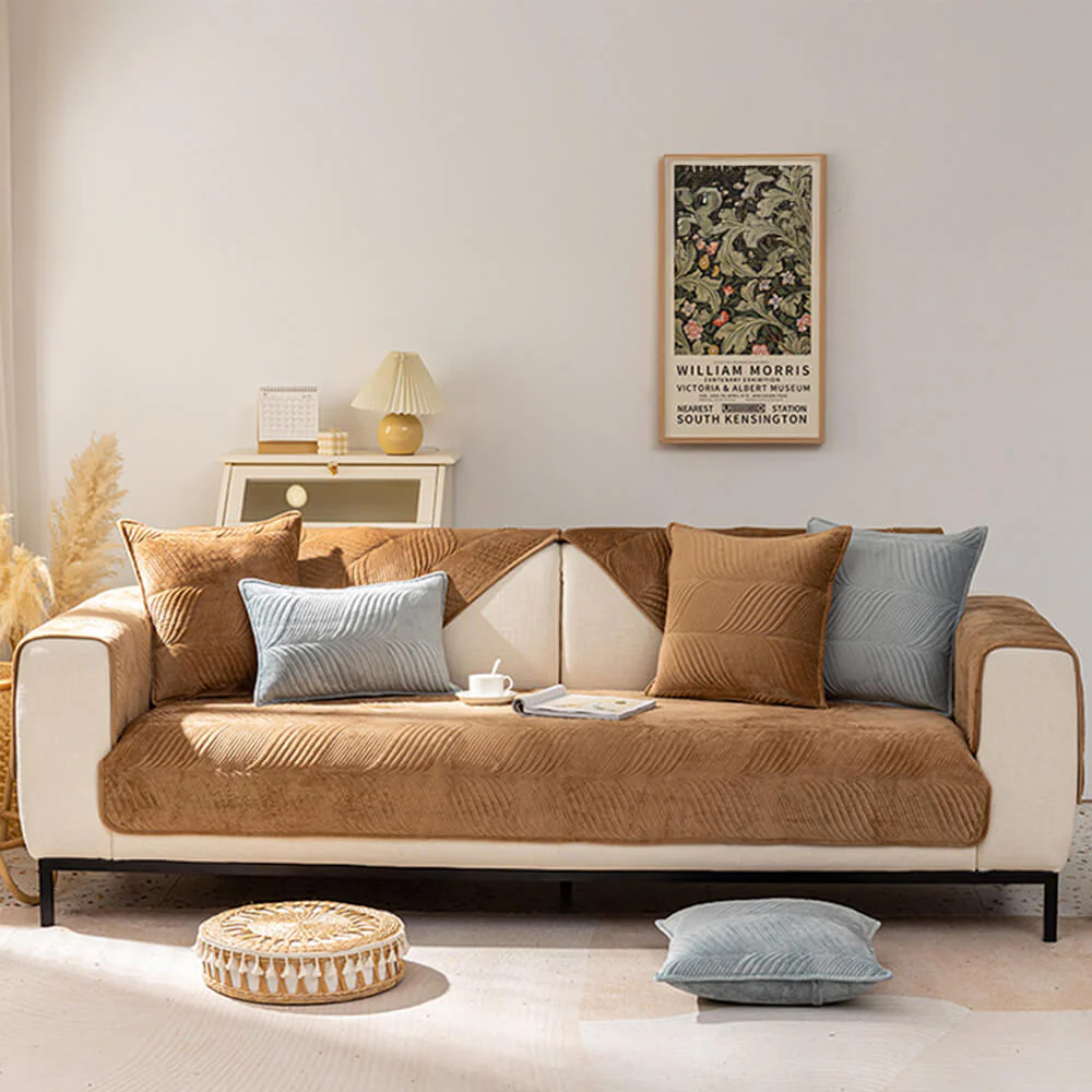 Leaf Patterned Plush Warm Non-Slip Couch Cover - Image 18
