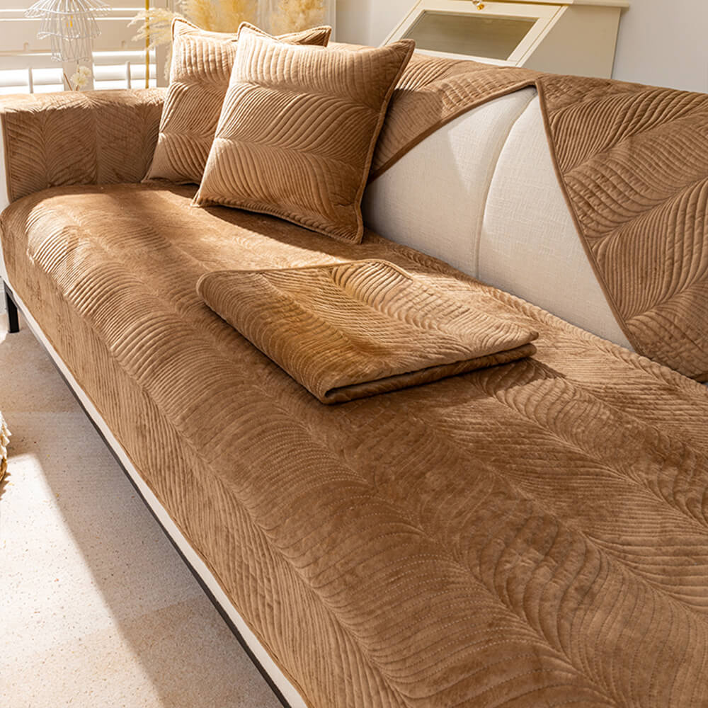 Leaf Patterned Plush Warm Non-Slip Couch Cover - Image 3