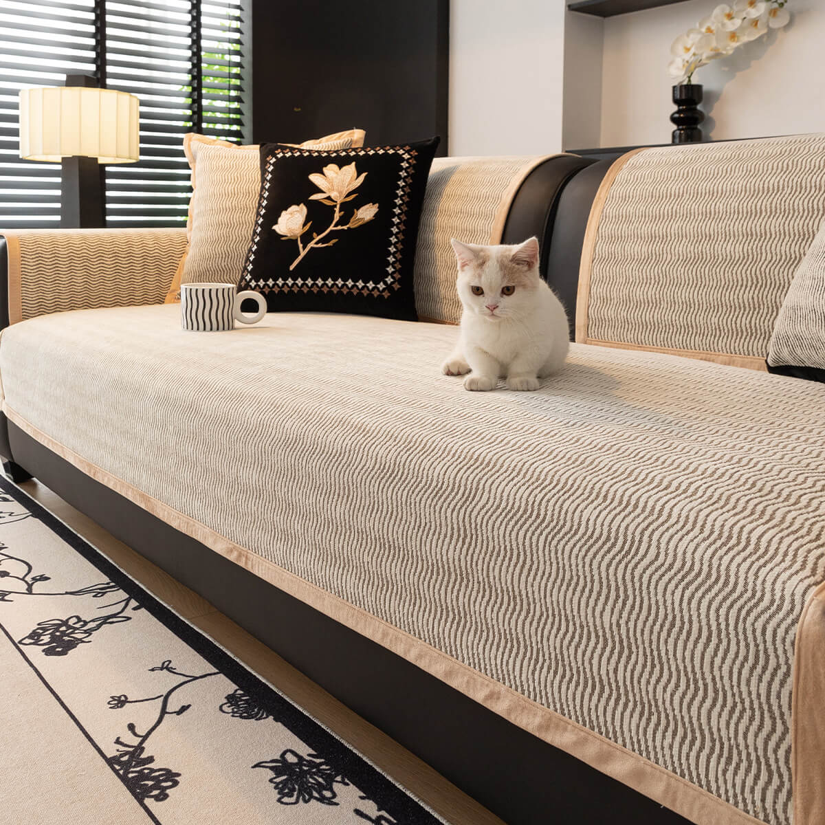 Light Luxury Chenille Breathable Fabric Scratch-Resistant Non-Slip Couch Cover - Image 4