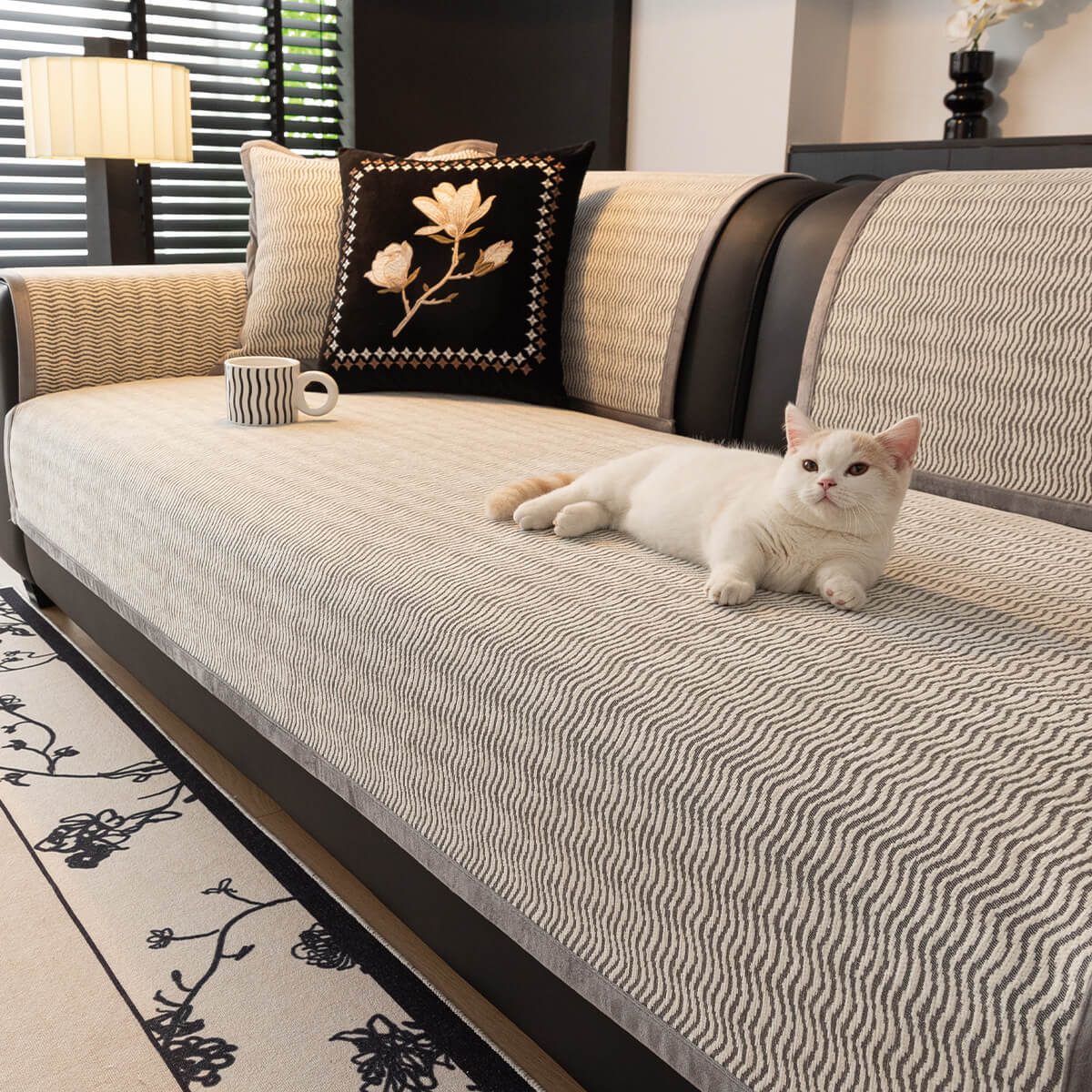 Light Luxury Chenille Breathable Fabric Scratch-Resistant Non-Slip Couch Cover - Image 5