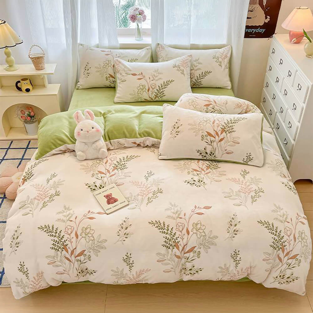 Line Art Milk Velvet Warm Bedding Protector Bed Sheet Set - Image 9