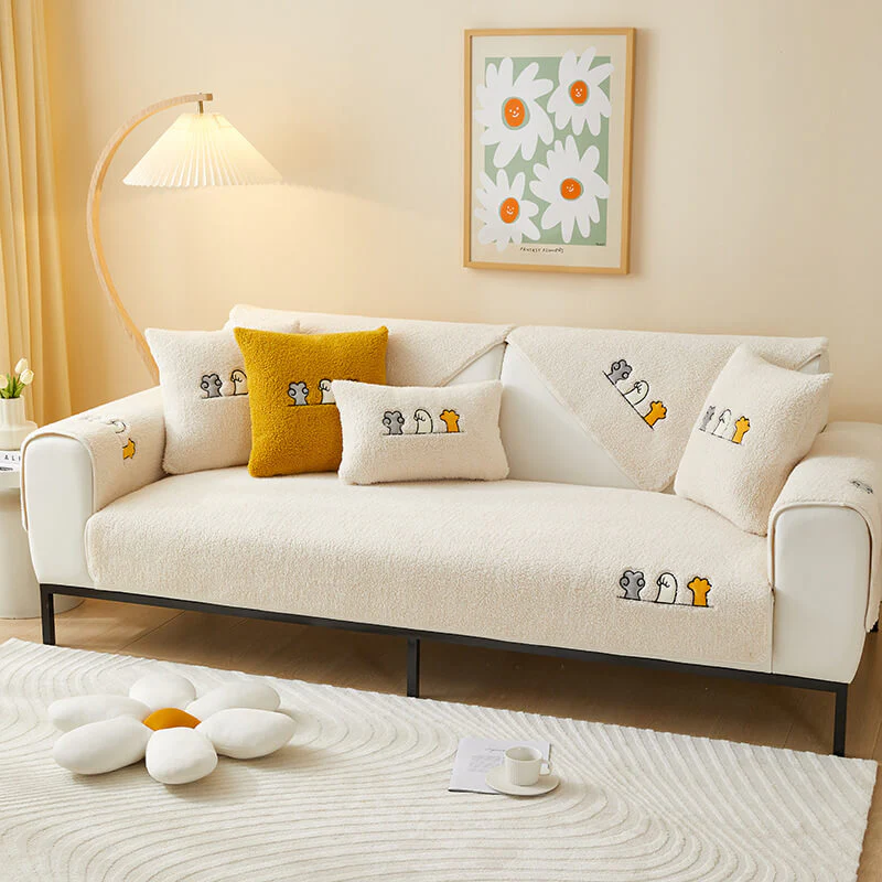 Lovely Cat's Paw Sherpa Fleece Anti-Slip Couch Cover - Image 13