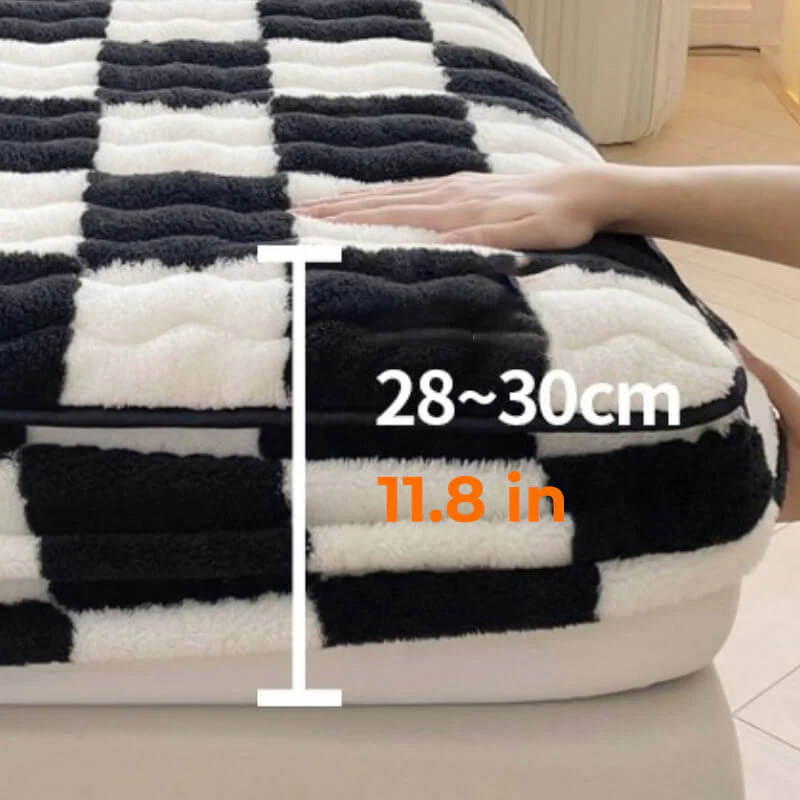 Milk Velvet Chequered Bedding Fitted Sheet Mattress Cover - Image 8