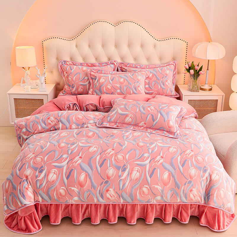 Modern Style Thickened Comfortable Milk Velvet Bed Sheet Set - Image 4