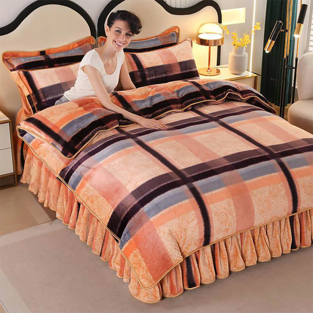 Modern Style Thickened Comfortable Milk Velvet Bed Sheet Set - Image 5
