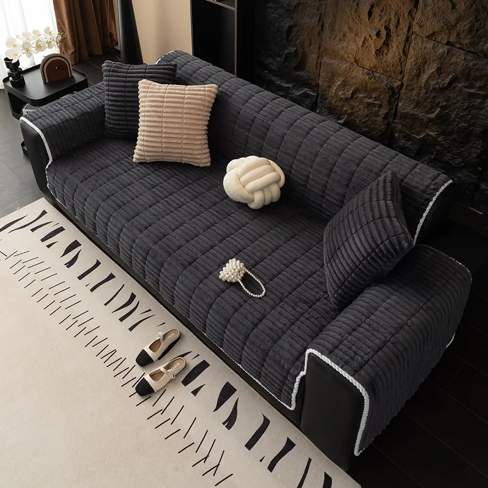 One-Piece Cozy Flannel Sofa Protection Non-Slip Couch Cover - Image 18
