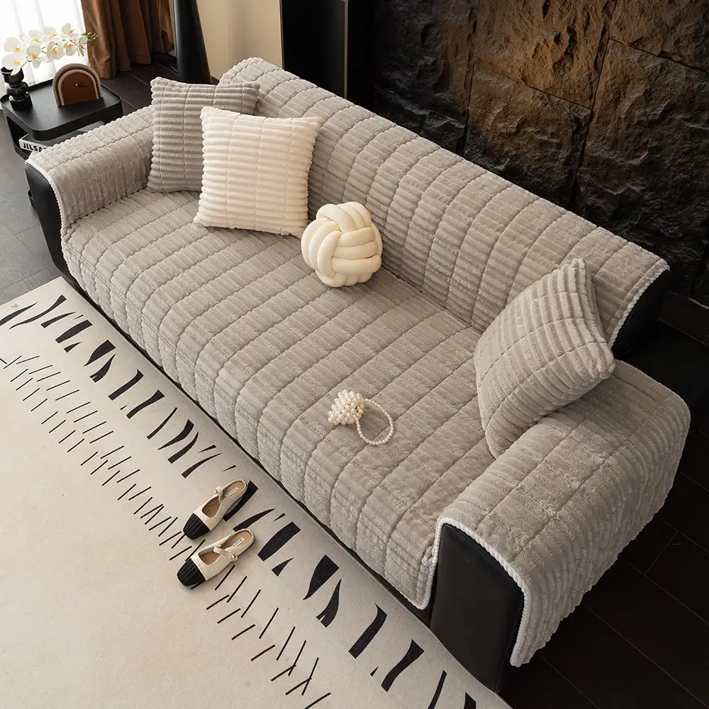 One-Piece Cozy Flannel Sofa Protection Non-Slip Couch Cover - Image 3