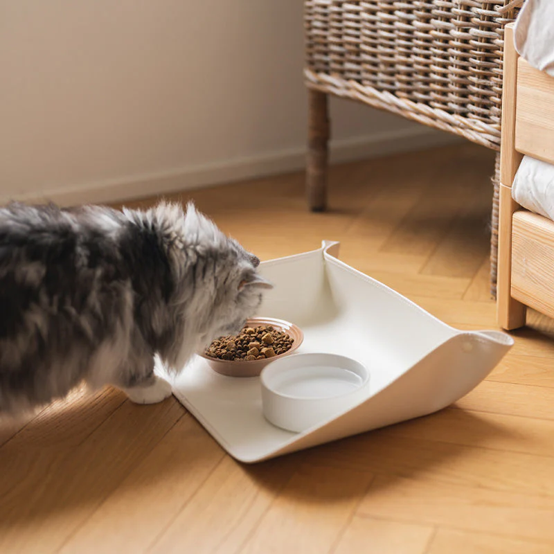 Pet Spill-proof Place Mats Waterproof & Greaseproof Bowl Mat - Image 4