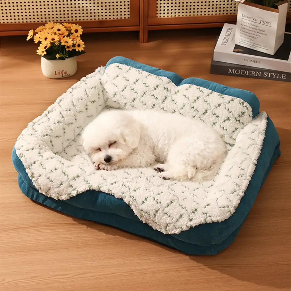 Plush Contrast Jacquard Neck Support Fashion Pet Bed - Image 9