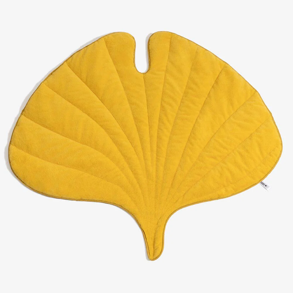 Plush Leaf-Shaped Washable Dog Mat-The Leaf Collector - Image 12