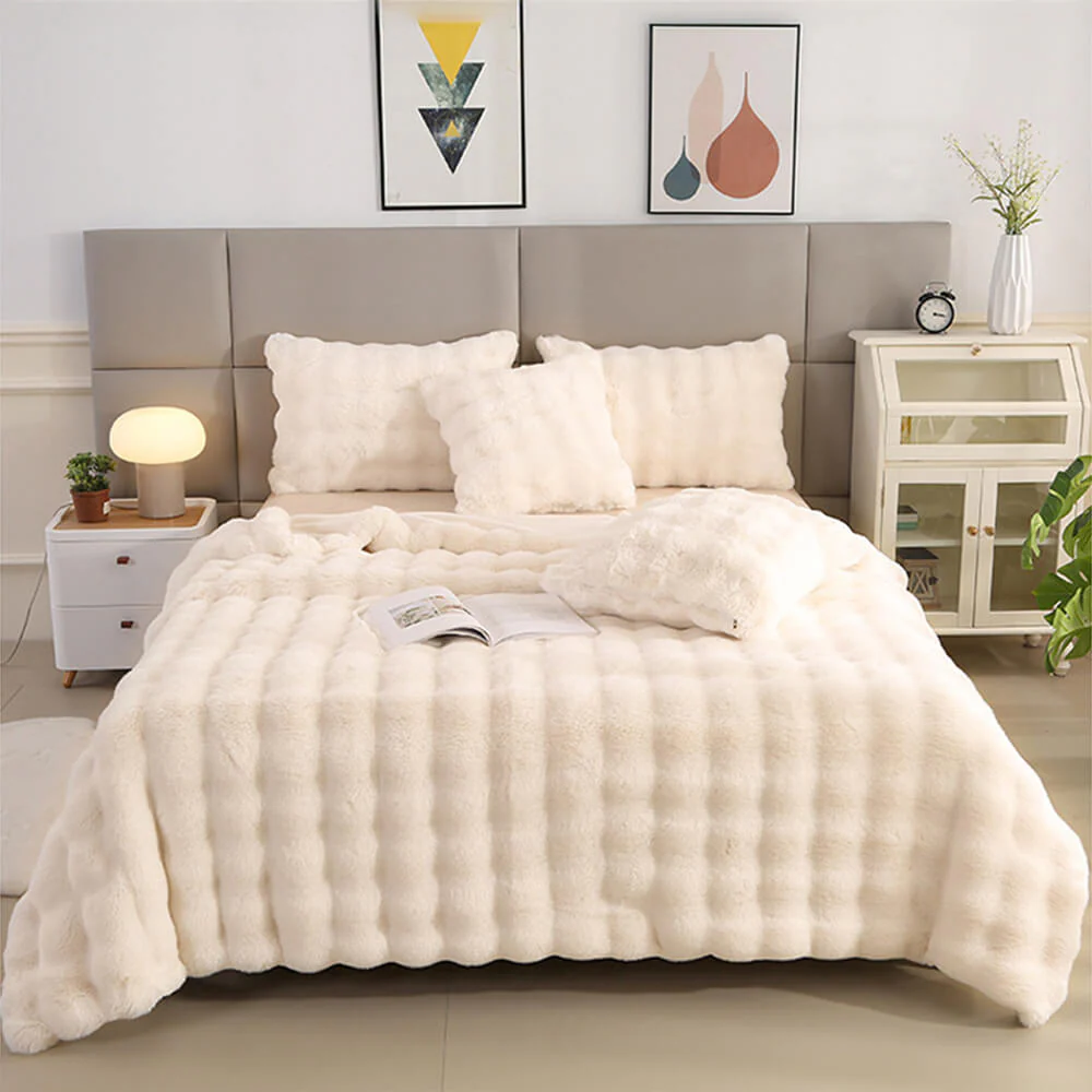 Premium Bubble Double Layer Thickened Faux Rabbit Fur Blanket - Image 2